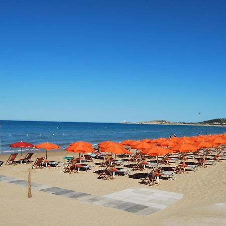 Santa Maria Villaggio Turistico Вьесте Экстерьер фото