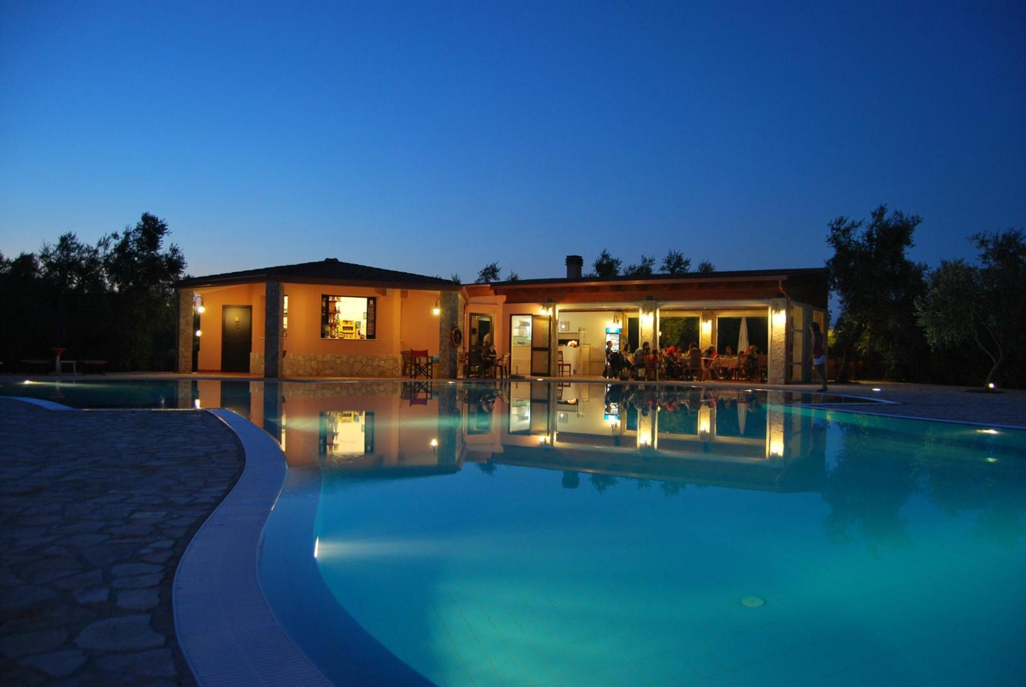 Santa Maria Villaggio Turistico Вьесте Экстерьер фото